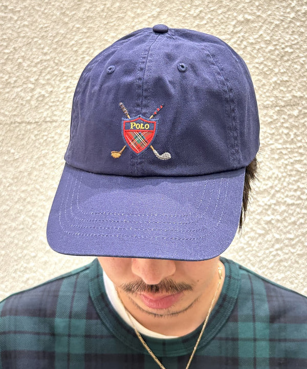 rogiさんの「BEAMS WOMEN｜【別注】Clarks ORIGINALS / Desert Boot GORE-TEX（R）」を使ったコーディネート