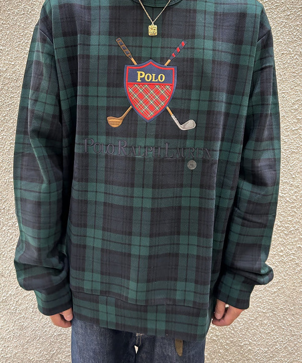 rogiさんの「BEAMS WOMEN｜【別注】Clarks ORIGINALS / Desert Boot GORE-TEX（R）」を使ったコーディネート