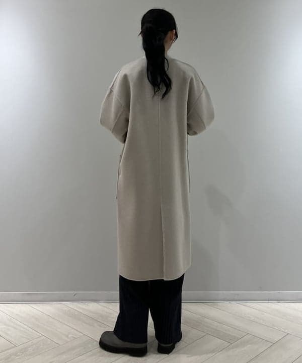 nodokaさんの「BEAMS WOMEN｜リバー Vネック ロングコート」を使ったコーディネート