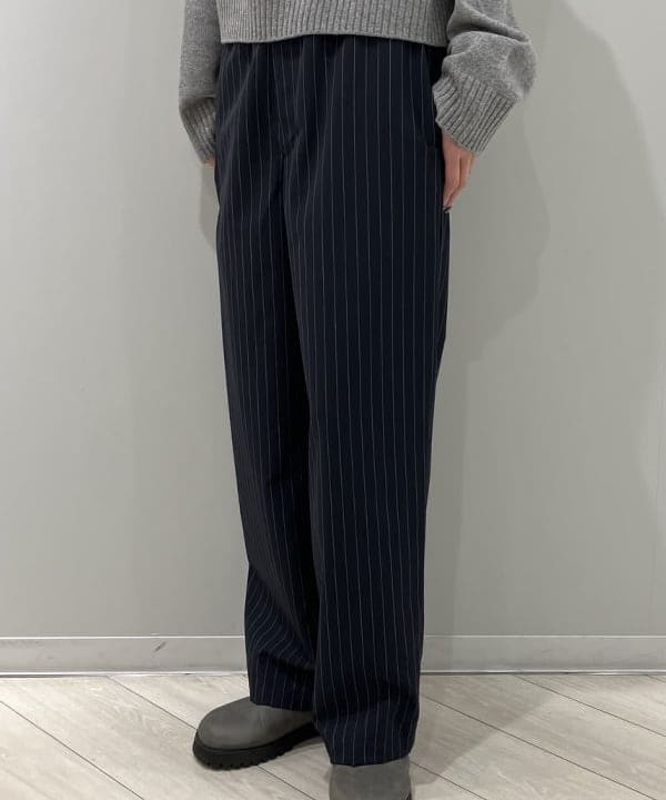 nodokaさんの「BEAMS WOMEN｜リバー Vネック ロングコート」を使ったコーディネート