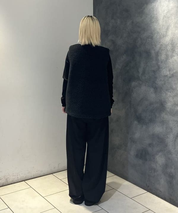 菜月さんの「BEAMS WOMEN｜Barbour / DULSIE ボア ライナー ベスト」を使ったコーディネート