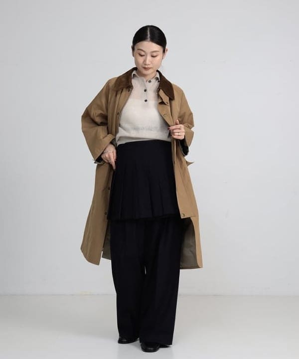 隈元 楓さんの「BEAMS WOMEN｜【別注】BARBOUR / BURGHLEY ロングコート」を使ったコーディネート