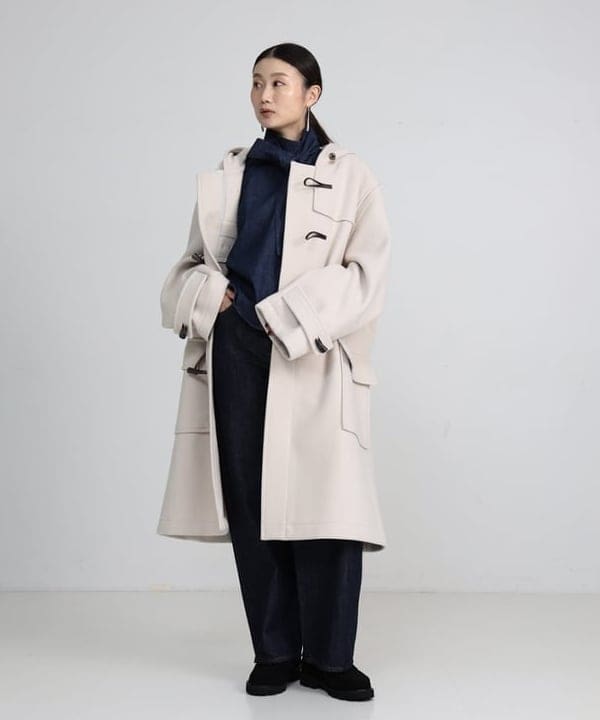 隈元 楓さんの「BEAMS WOMEN｜MONTGOMERY / Sandhurst ダッフルコート」を使ったコーディネート