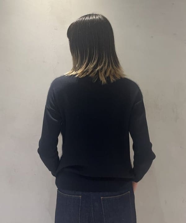 中平 あみさんの「BEAMS WOMEN｜フラッフィー ボートネック ニット」を使ったコーディネート