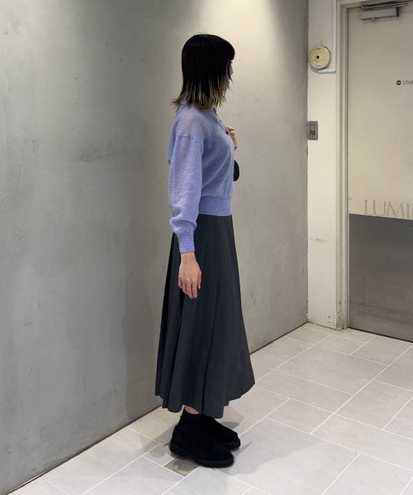 中平 あみさんの「BEAMS WOMEN｜【別注】BATONER / シアー モヘヤ ポロニット」を使ったコーディネート