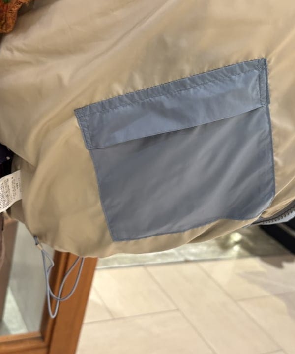 大石彩可さんの「BEAMS WOMEN｜【別注】SIERRA DESIGNS / 2WAY ショート ダウン 25FW」を使ったコーディネート