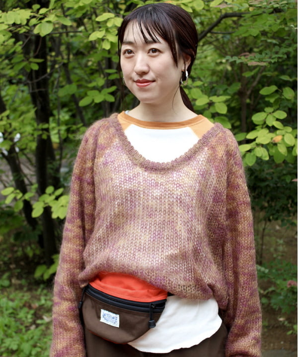 イシイ サオリさんの「BEAMS WOMEN｜カスリ モヘア ベースボール」を使ったコーディネート