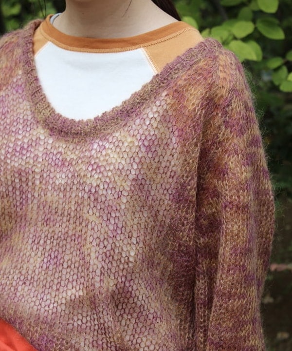 イシイ サオリさんの「BEAMS WOMEN｜カスリ モヘア ベースボール」を使ったコーディネート