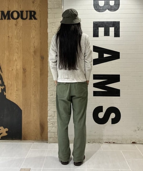 米良 冬輝さんの「BEAMS WOMEN｜KOVALAM / 別注 X-STRAP SANDAL CHROMEXCEL」を使ったコーディネート