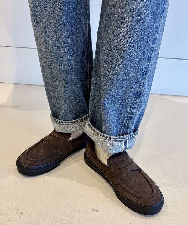 おのすさんの「BEAMS WOMEN｜コットン ポリエステル シャンブレー ステンカラー コート」を使ったコーディネート