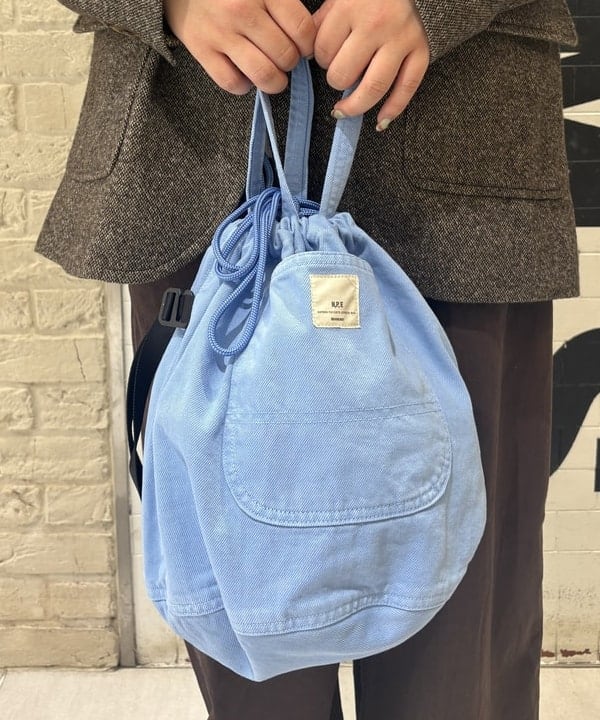 大石彩可さんの「BEAMS WOMEN｜【別注】SCREEN STARS / フルジップ パーカー」を使ったコーディネート