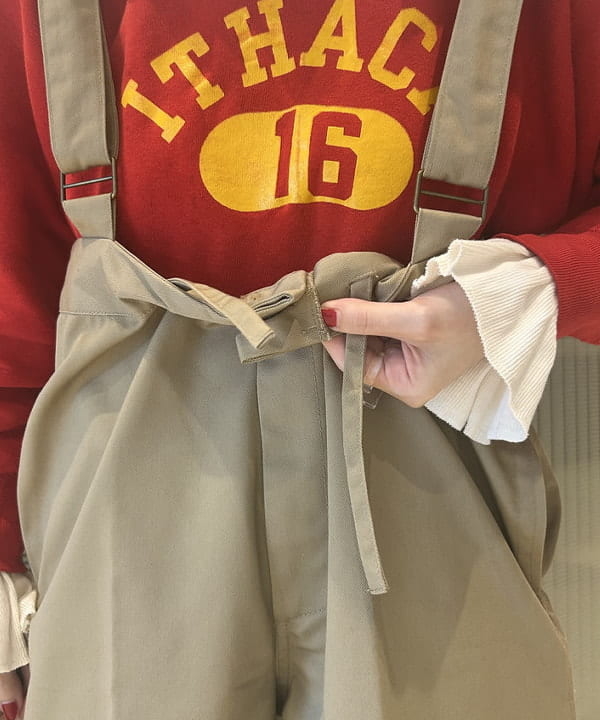 清水 彩乃さんの「BEAMS WOMEN｜リブ フリル ギャザー ロングスリーブ」を使ったコーディネート