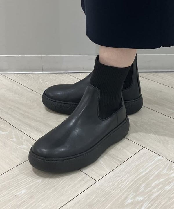 菜月さんの「BEAMS WOMEN｜フラッフィー ボートネック ニット」を使ったコーディネート