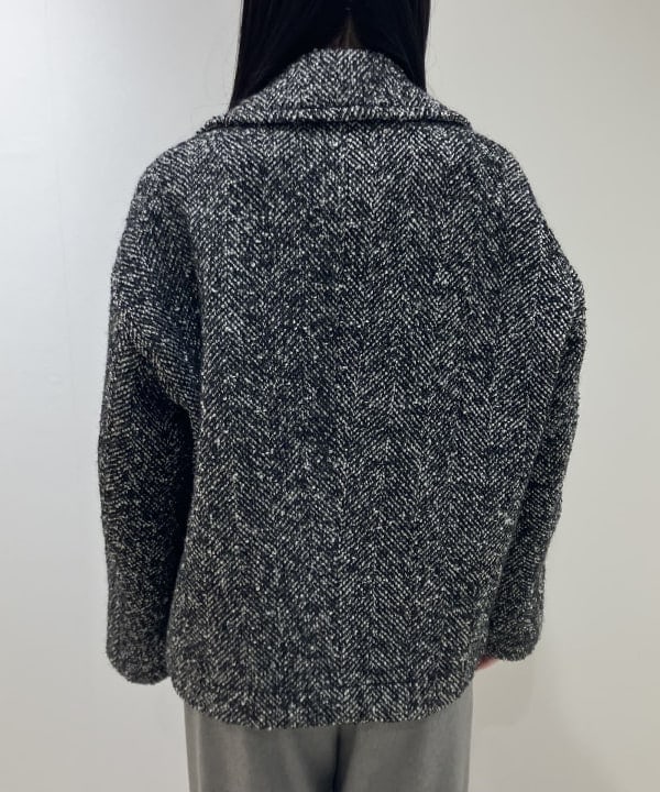 OSUMIさんの「BEAMS WOMEN｜ループツイード ピーコート」を使ったコーディネート