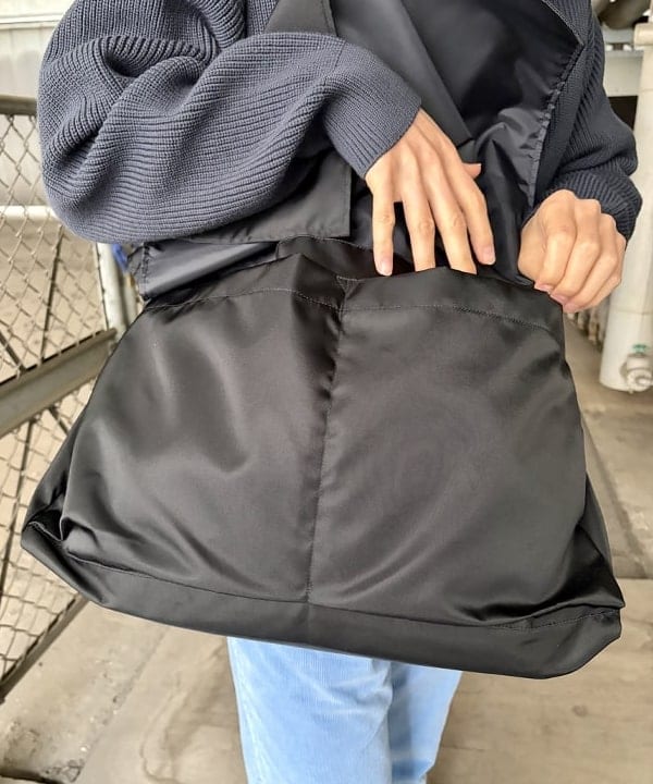 高遠 恒巳さんの「BEAMS WOMEN｜FP_ZpTrCrdgn25fw」を使ったコーディネート