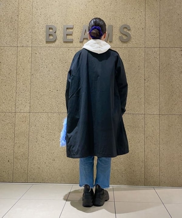 コウリキ　マミさんの「BEAMS WOMEN｜【別注】Barbour / Balvenie Jacket 25FW」を使ったコーディネート