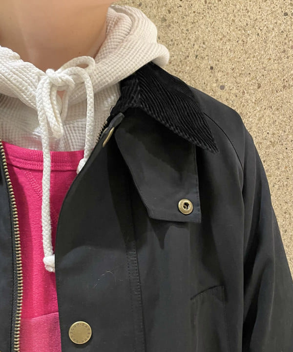 コウリキ　マミさんの「BEAMS WOMEN｜【別注】Barbour / Balvenie Jacket 25FW」を使ったコーディネート