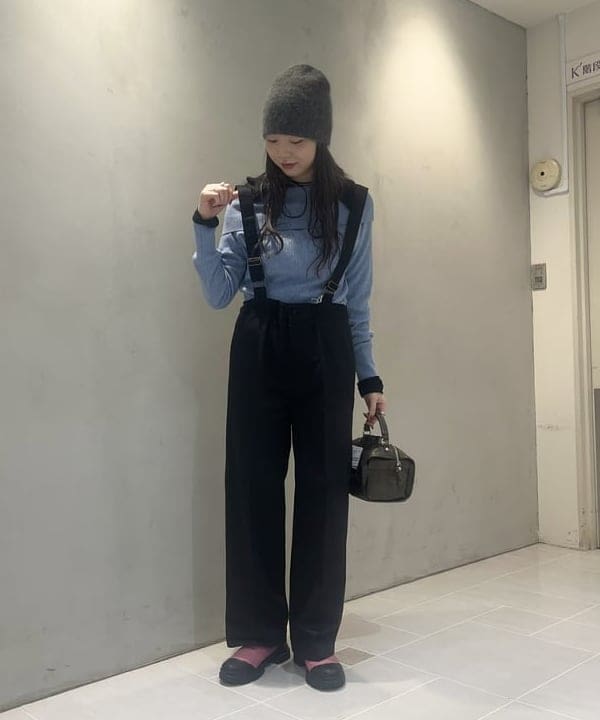 江口 息吹さんの「BEAMS WOMEN｜アンゴラ混 ビーニー」を使ったコーディネート