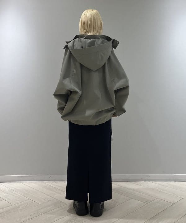 菜月さんの「BEAMS WOMEN｜【別注】エディター坪田あさみ &times; WOOLRICH / ANORAK ダウンブルゾン」を使ったコーディネート