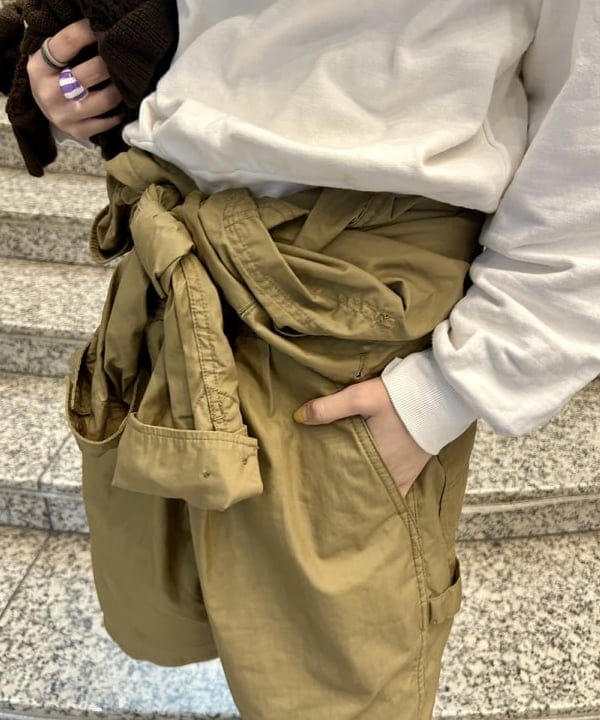 小原 もこさんの「BEAMS WOMEN｜透かし編み フリル ストール」を使ったコーディネート