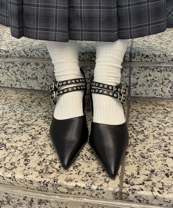 amiriさんの「BEAMS WOMEN｜フェイクファー ショート ブルゾン」を使ったコーディネート