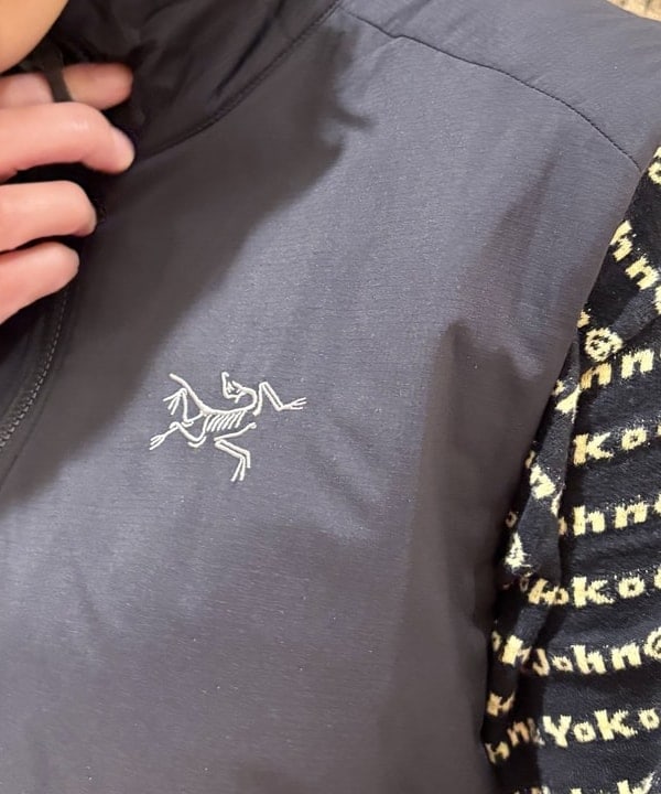 つぼさんの「BEAMS WOMEN｜ARC'TERYX / Atom Vest」を使ったコーディネート