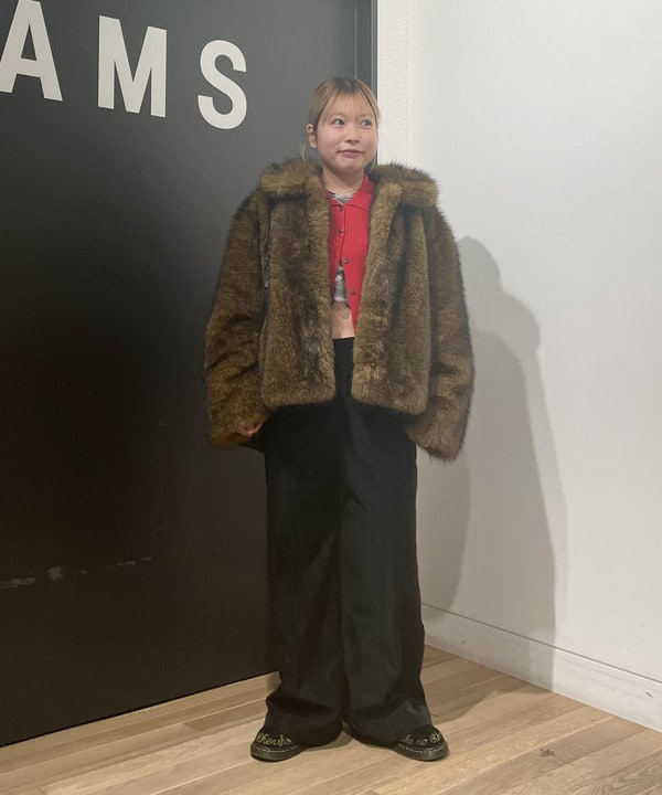 「トレンド派」の“ぬくもり素材”アウター