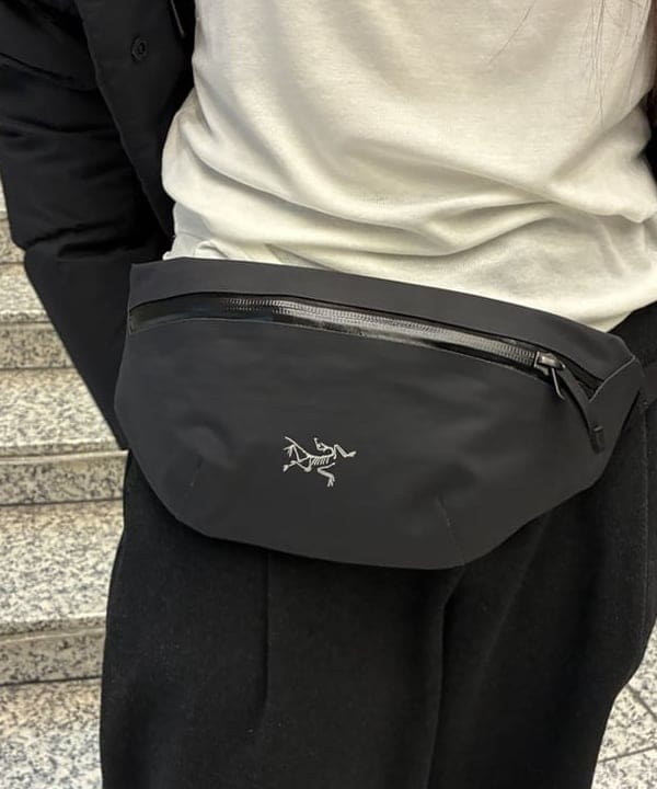 amiriさんの「BEAMS WOMEN｜ARC'TERYX / Granville Crossbody Bag」を使ったコーディネート