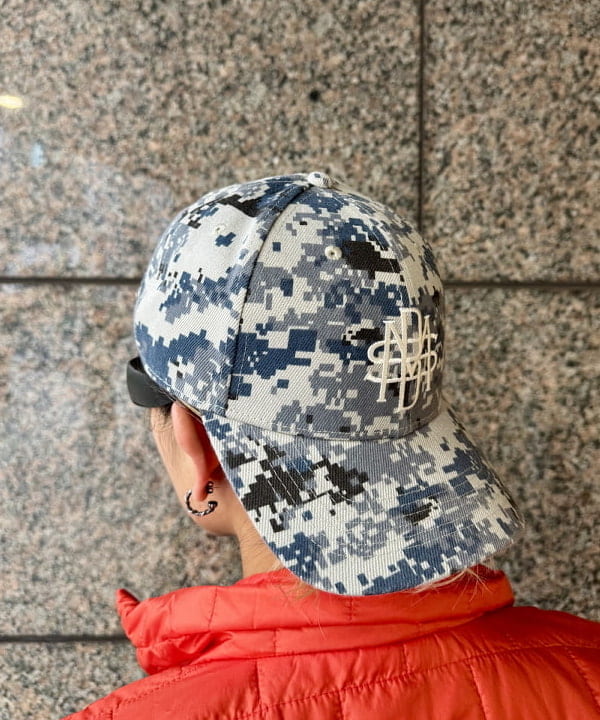 Ryohei Takataさんの「BEAMS WOMEN｜TIMBERLAND / 6inch Boots」を使ったコーディネート