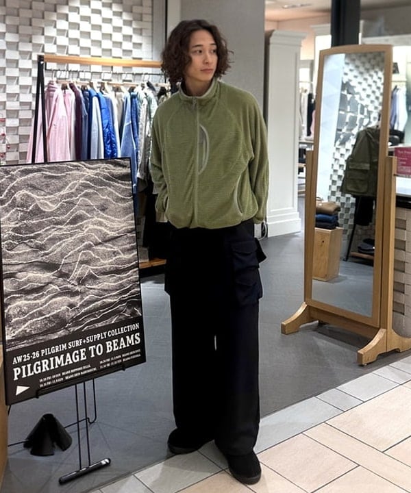 Kellyさんの「BEAMS WOMEN｜【別注】NULL / Outside Slacks」を使ったコーディネート