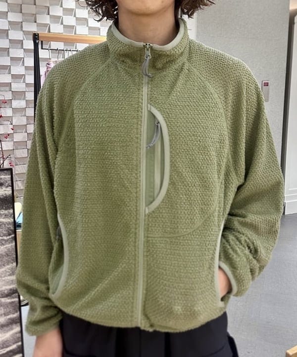 Kellyさんの「BEAMS WOMEN｜【別注】NULL / Outside Slacks」を使ったコーディネート