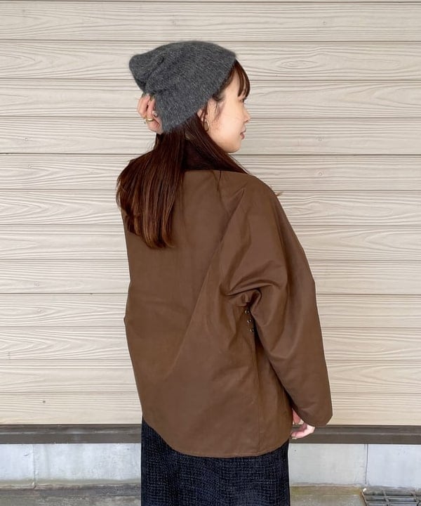 カタヤマ アヤさんの「BEAMS WOMEN｜【別注】Barbour / Thornbury Jacket」を使ったコーディネート