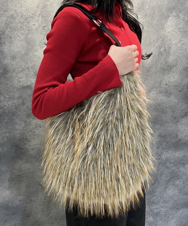 nodokaさんの「BEAMS WOMEN｜ポリエステル ウール ポロ カーディガン」を使ったコーディネート