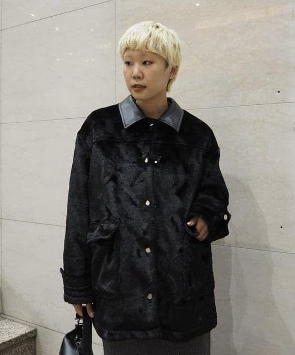 あさひさんの「BEAMS WOMEN｜RBS / フェイクファー ステンカラー コート」を使ったコーディネート