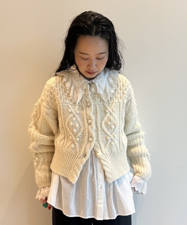 清水 彩乃さんの「BEAMS WOMEN｜ヘムデタッチャブル スラックス」を使ったコーディネート