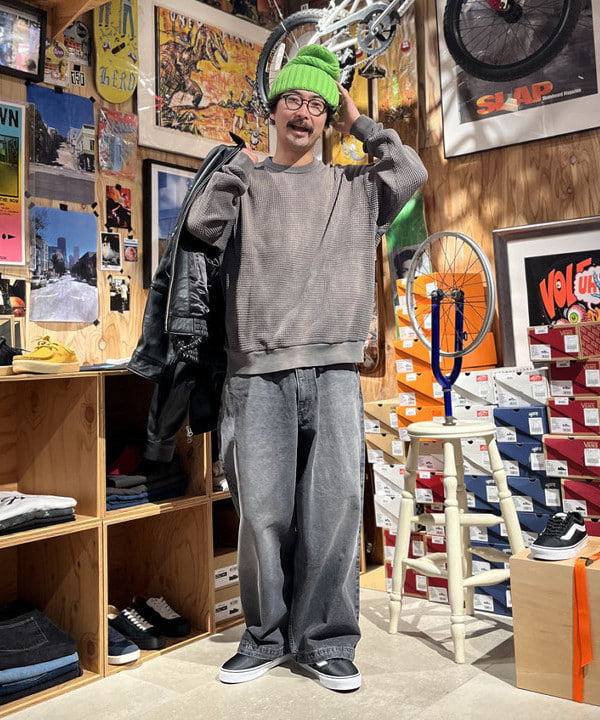 BAKU(東江 漠)さんの「BEAMS WOMEN｜ワイドフィット 4ポケット レザー ブルゾン」を使ったコーディネート