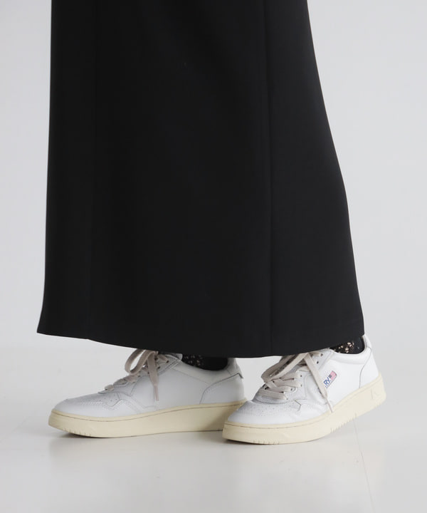 佐藤 美樹さんの「BEAMS WOMEN｜BATONER / ウール リブ ハーフジップ ニット」を使ったコーディネート