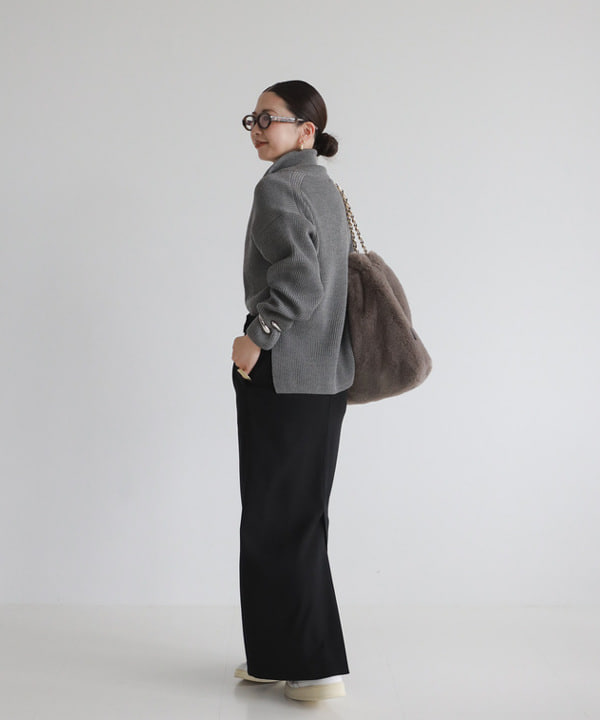 佐藤 美樹さんの「BEAMS WOMEN｜BATONER / ウール リブ ハーフジップ ニット」を使ったコーディネート