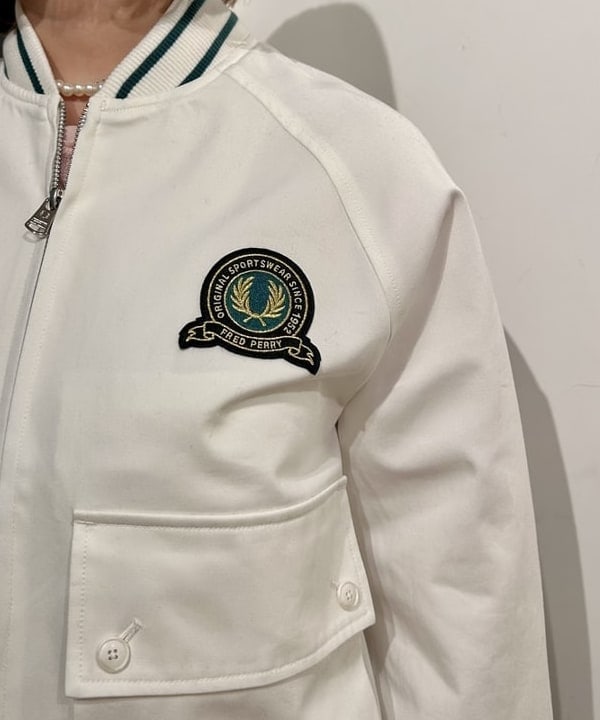 早川 萌子さんの「BEAMS WOMEN｜【別注】FRED PERRY / Tennis Bomber Jacket」を使ったコーディネート
