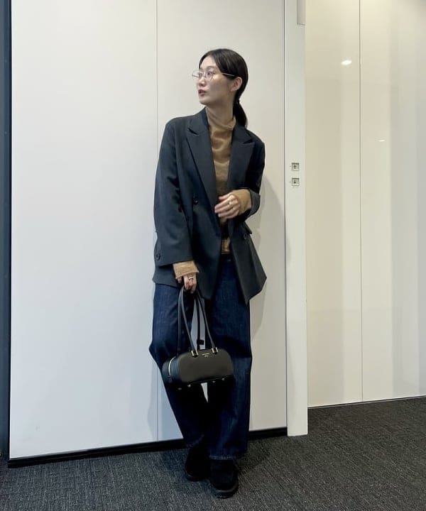 隈元 楓さんの「BEAMS WOMEN｜ダブルクロス ロング ジャケット」を使ったコーディネート