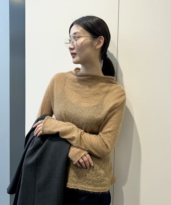 隈元 楓さんの「BEAMS WOMEN｜ダブルクロス ロング ジャケット」を使ったコーディネート