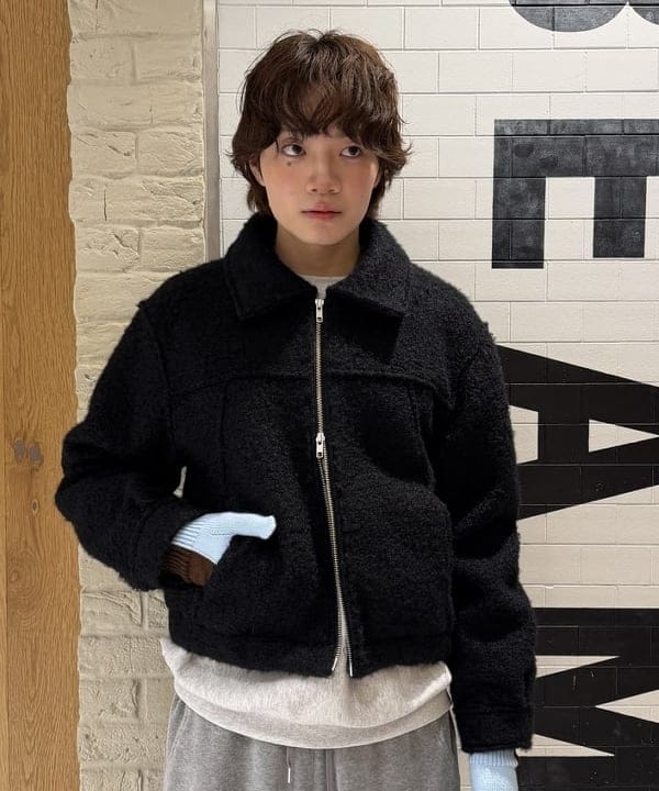 マツミヤさんの「BEAMS WOMEN｜ループ シャギー ジップ ブルゾン」を使ったコーディネート
