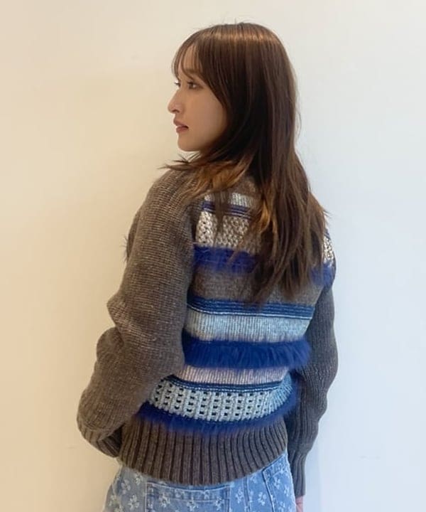 松本 佳菜子さんの「BEAMS WOMEN｜【別注】BOUSSOLE / ボーダージップ ニット カーディガン」を使ったコーディネート