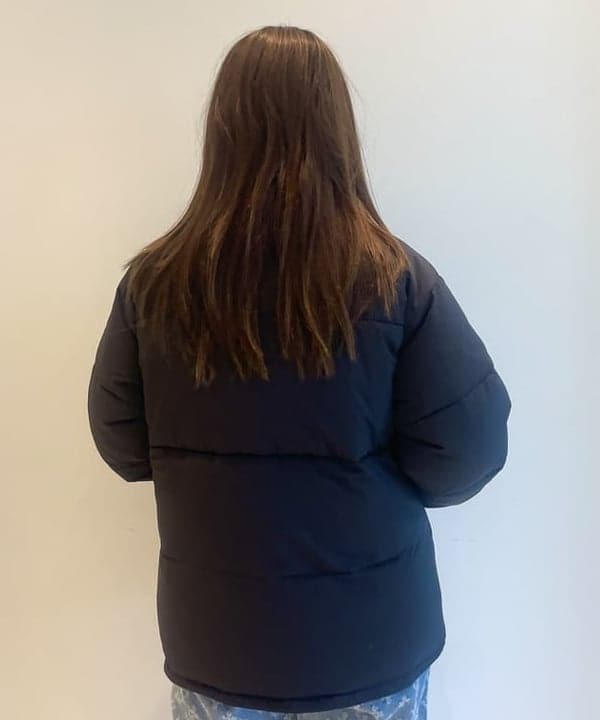 松本 佳菜子さんの「BEAMS WOMEN｜【別注】BOUSSOLE / ボーダージップ ニット カーディガン」を使ったコーディネート