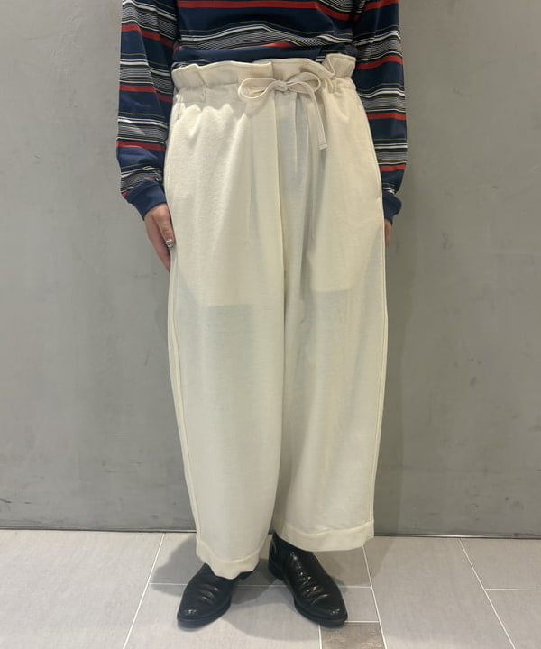 大石彩可さんの「BEAMS WOMEN｜HAVERSACK / ニット パンツ」を使ったコーディネート