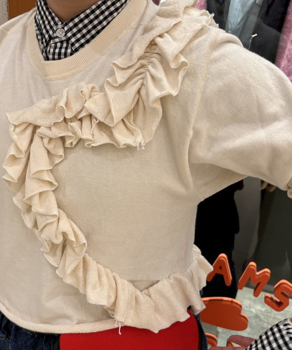 大石彩可さんの「BEAMS WOMEN｜100/2 ギンガムチェック ボタンダウン シャツ」を使ったコーディネート