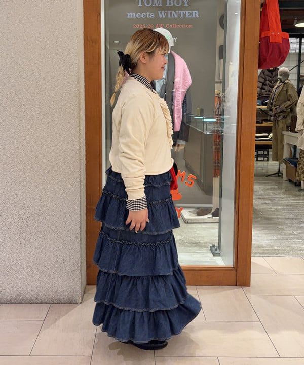 大石彩可さんの「BEAMS WOMEN｜100/2 ギンガムチェック ボタンダウン シャツ」を使ったコーディネート