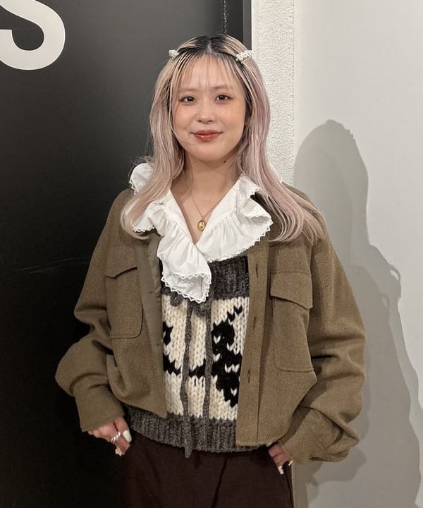 ando naoさんの「BEAMS WOMEN｜ハンド レザー バッグ」を使ったコーディネート