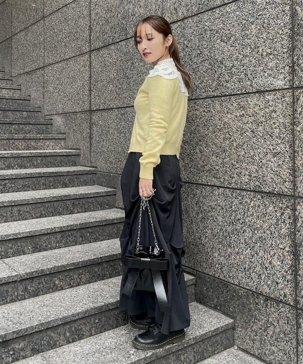 松本 佳菜子さんの「BEAMS WOMEN｜リボン チェーン バッグ」を使ったコーディネート