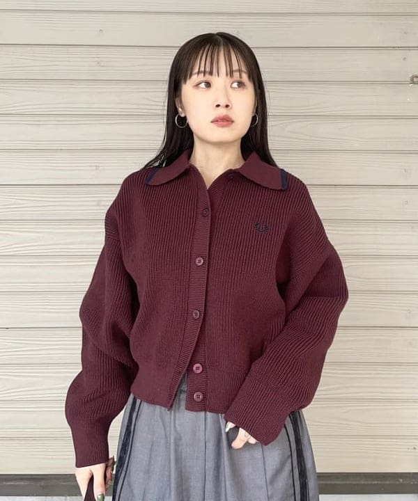 カタヤマ アヤさんの「BEAMS WOMEN｜【別注】FRED PERRY / Tipped Collar Cardigan」を使ったコーディネート